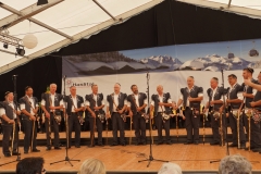 DSC00067-Meiringen-Darbietung-im-Festzelt